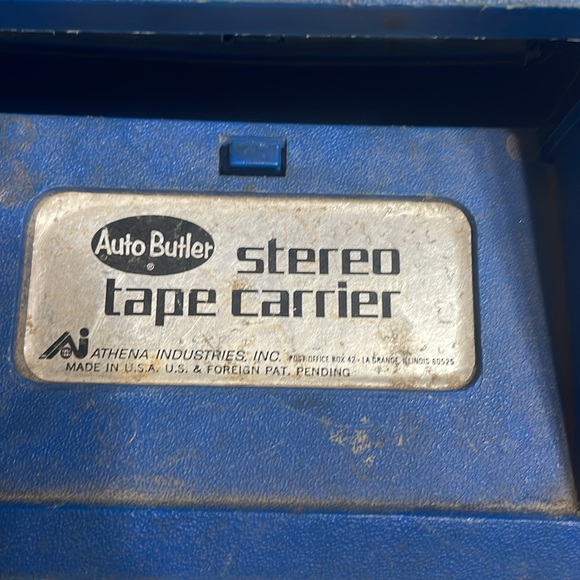 Vintage 8 tracks including black sabbath and carrying case - Picture 10 of 10